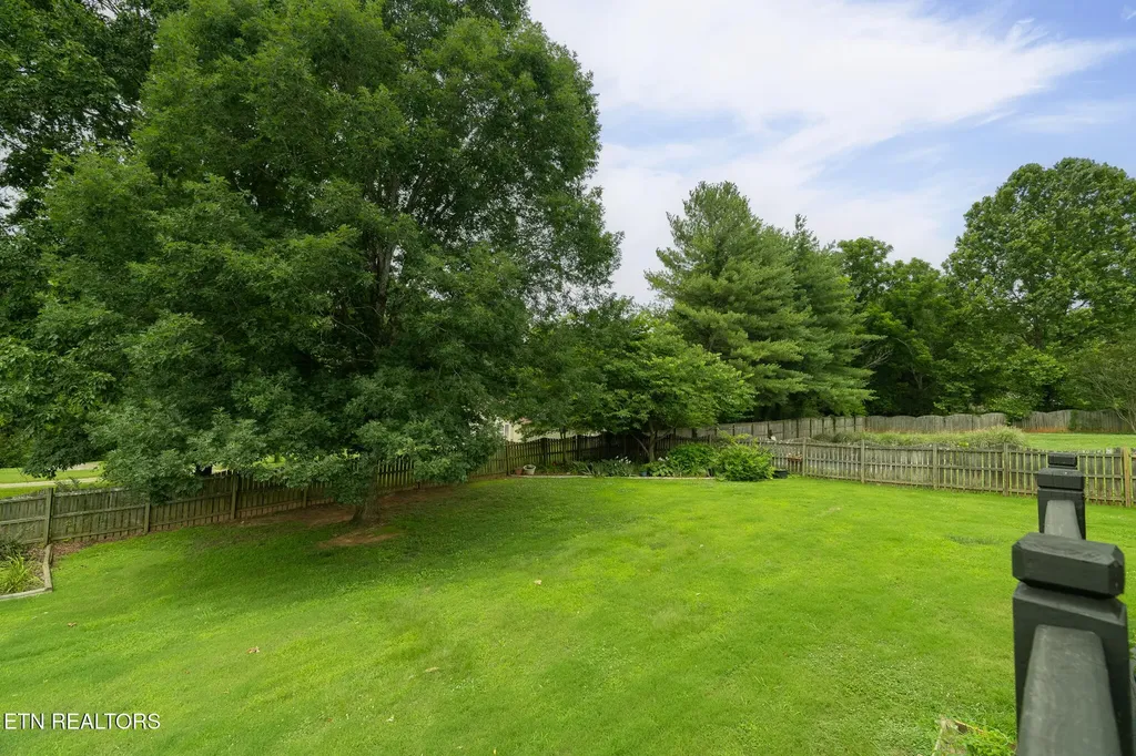 3560 Hirst Circle Lenoir City TN 37772