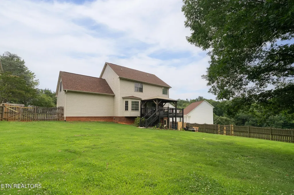 3560 Hirst Circle Lenoir City TN 37772