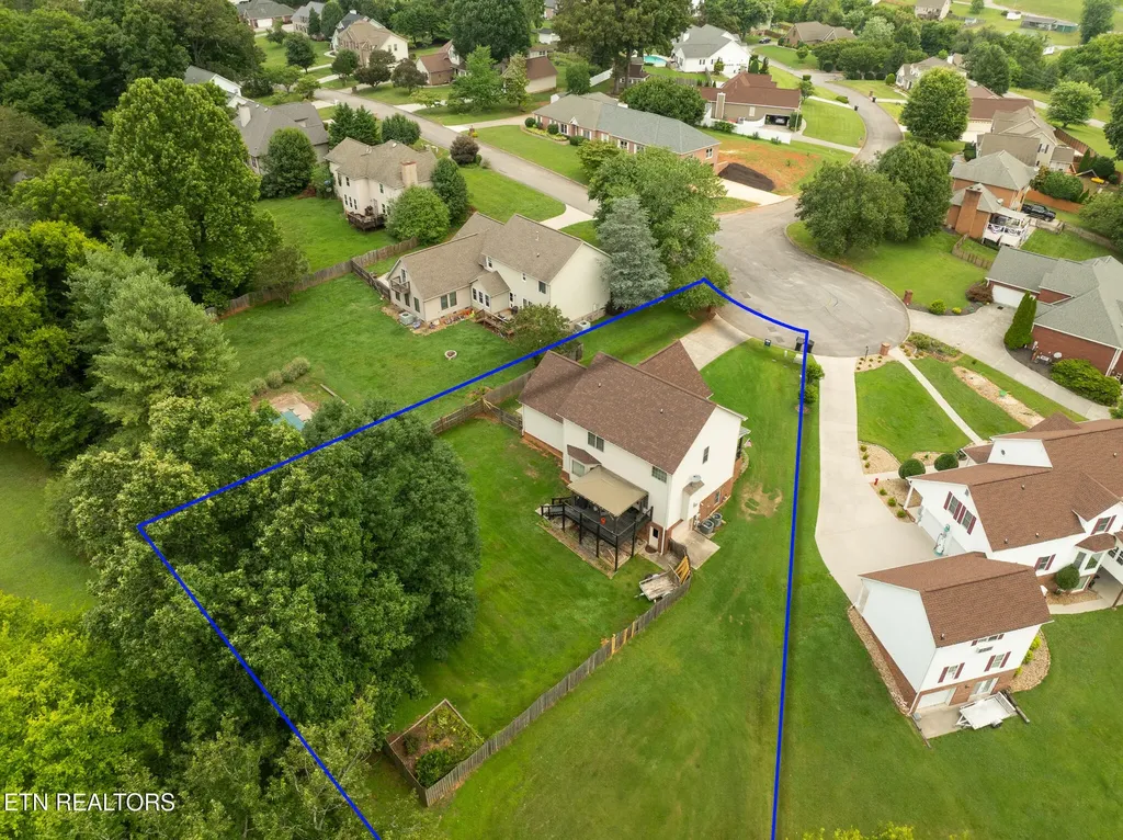 3560 Hirst Circle Lenoir City TN 37772