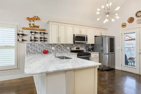 1904 Rossville Avenue Chattanooga TN 37408