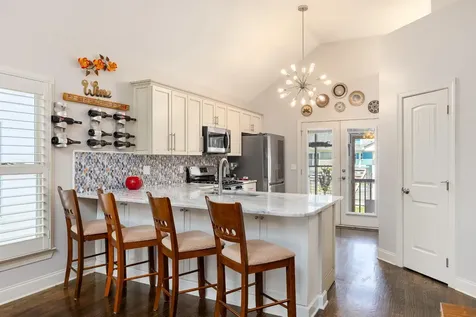 1904 Rossville Avenue Chattanooga TN 37408