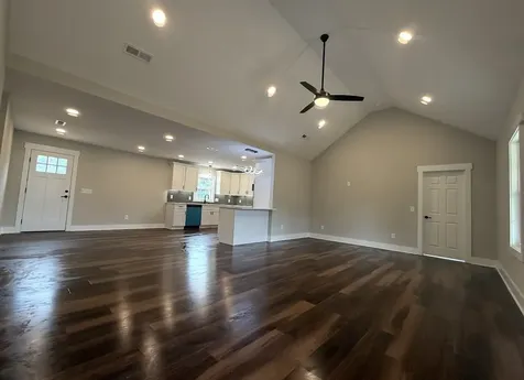 502 Hennessee Avenue Morrison TN 37357