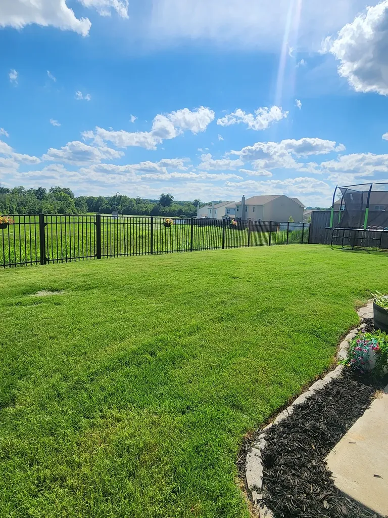 2013 Lindsey Way Lebanon TN 37087