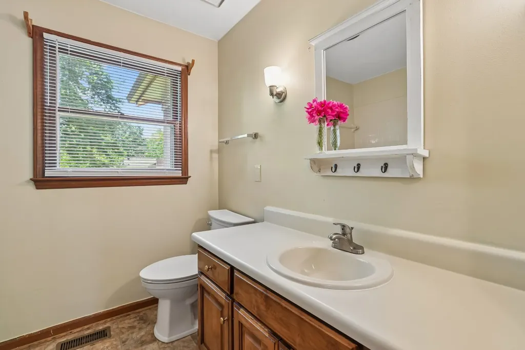 1419 Avon Road Murfreesboro TN 37129