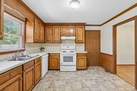 1419 Avon Road Murfreesboro TN 37129