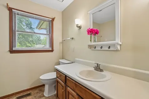 1419 Avon Road Murfreesboro TN 37129