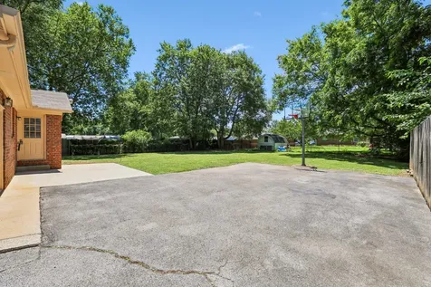 1419 Avon Road Murfreesboro TN 37129