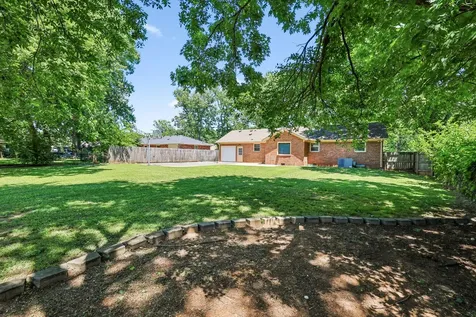 1419 Avon Road Murfreesboro TN 37129