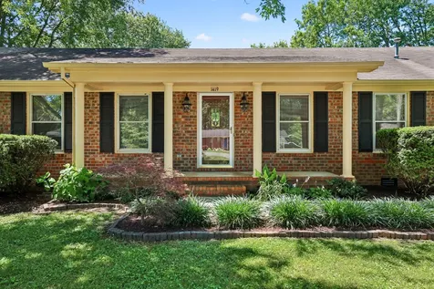 1419 Avon Road Murfreesboro TN 37129