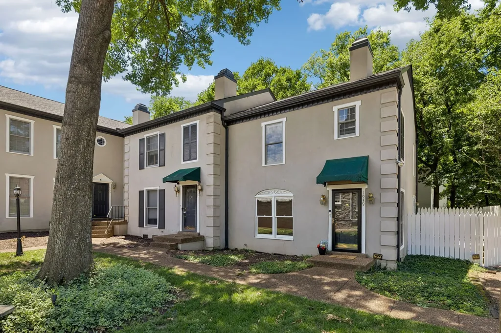 1939 Capers Avenue Nashville TN 37212