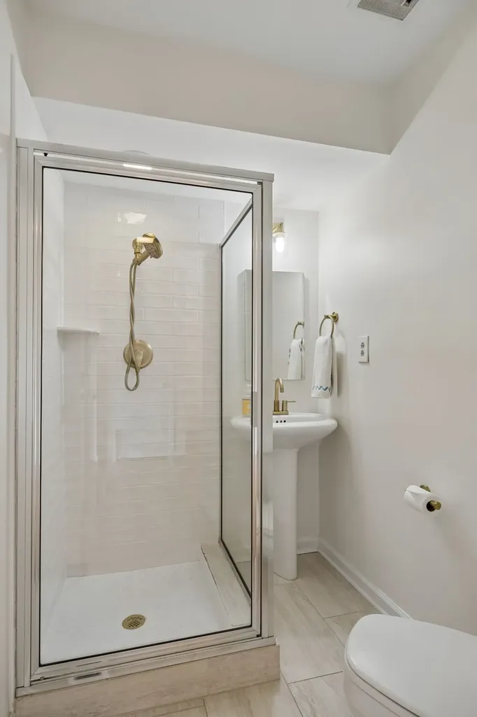 1939 Capers Avenue Nashville TN 37212