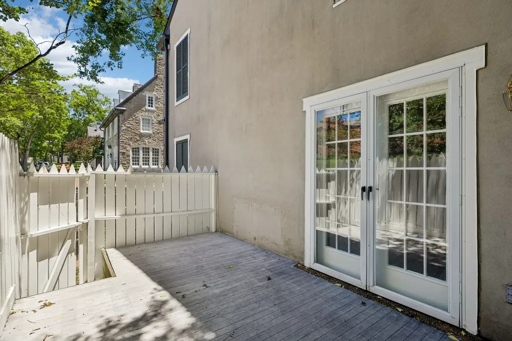 1939 Capers Avenue Nashville TN 37212