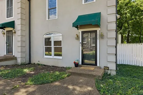 1939 Capers Avenue Nashville TN 37212