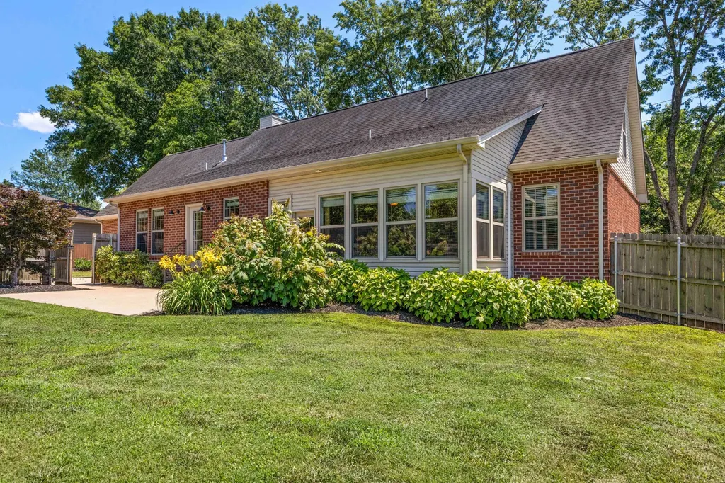 1318 Tomahawk Trace Murfreesboro TN 37129