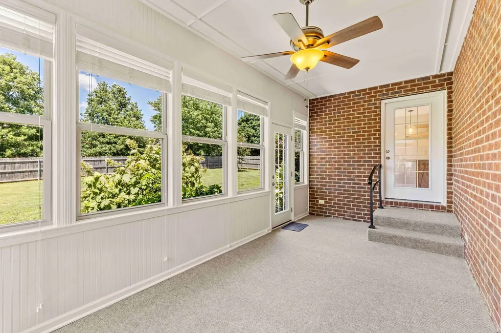 1318 Tomahawk Trace Murfreesboro TN 37129