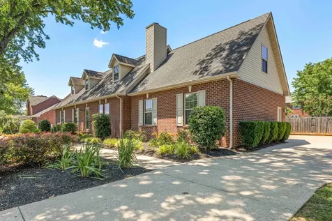 1318 Tomahawk Trace Murfreesboro TN 37129