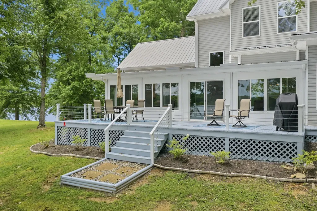 49 Wild Goose Point Parsons TN 38363