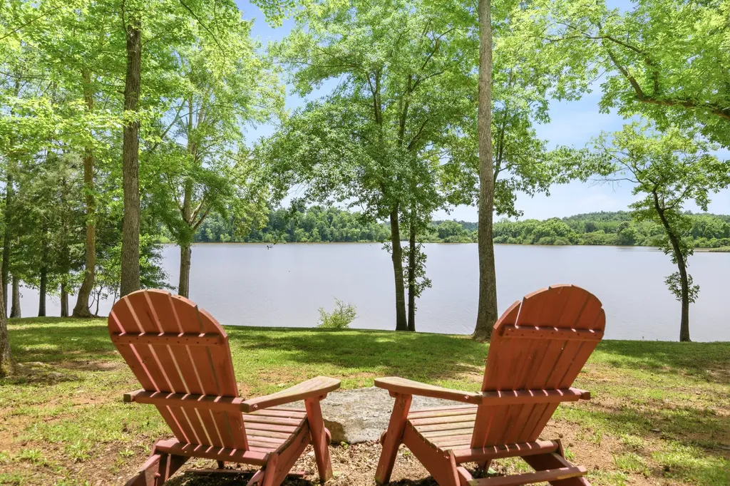 49 Wild Goose Point Parsons TN 38363