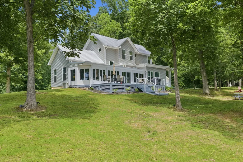 49 Wild Goose Point Parsons TN 38363