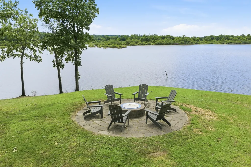 49 Wild Goose Point Parsons TN 38363
