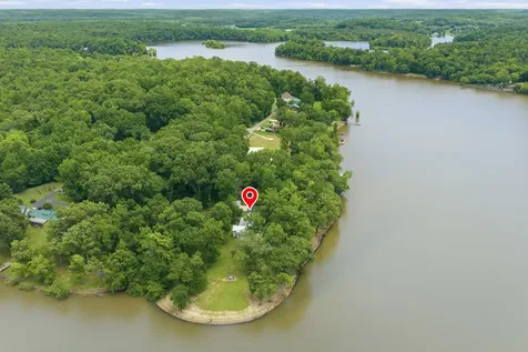 49 Wild Goose Point Parsons TN 38363