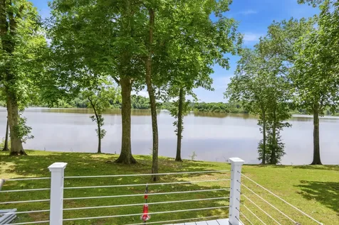 49 Wild Goose Point Parsons TN 38363