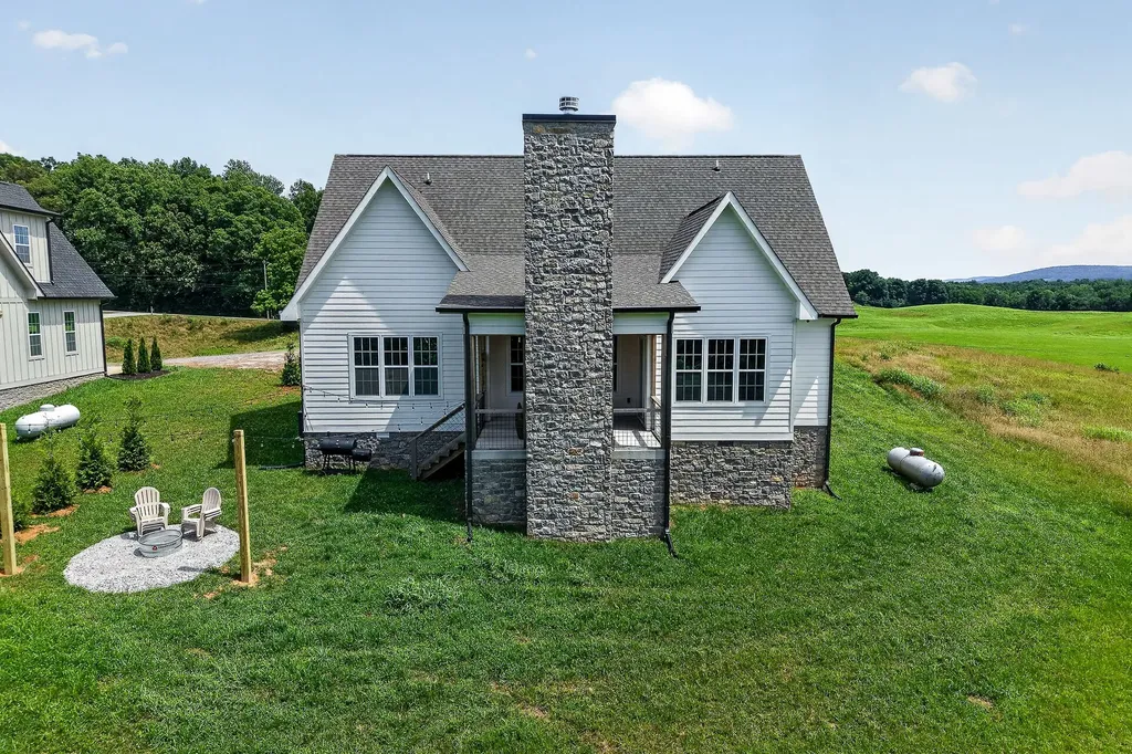 617 Post Office Road Rock Island TN 38581