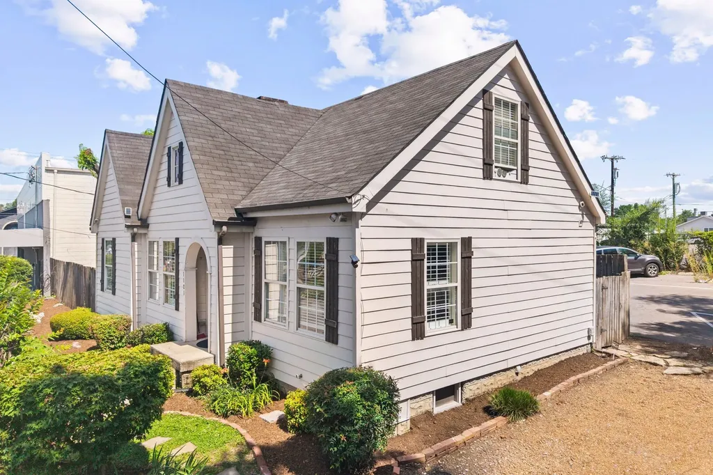1101 Seymour Avenue Nashville TN 37206