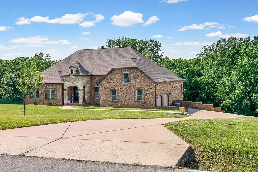 2447 Pleasant View Road Pleasant View TN 37146