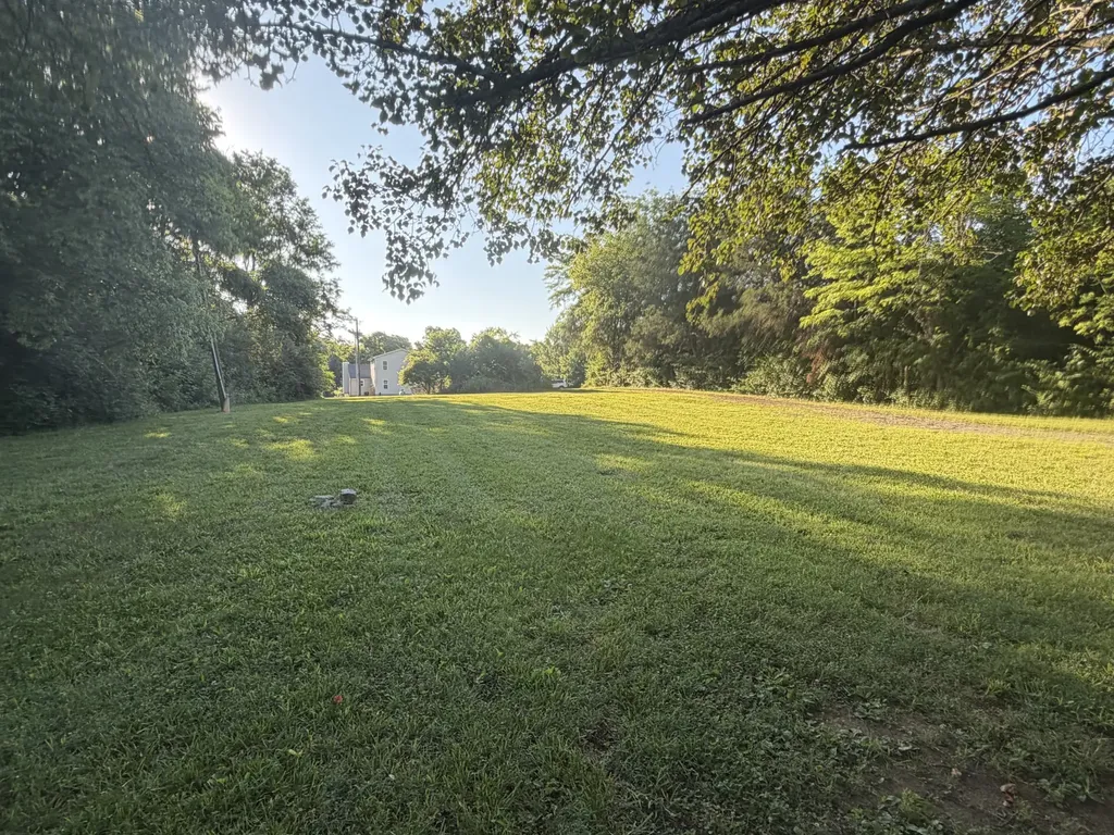 1944 Cainsville Road Lebanon TN 37090
