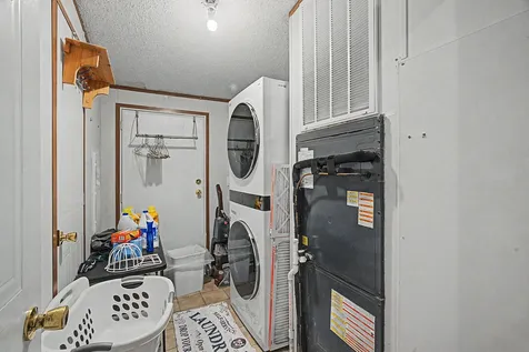 1955 Guthrie Road Guthrie KY 42234