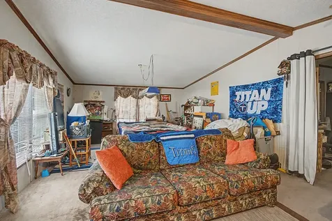 1955 Guthrie Road Guthrie KY 42234