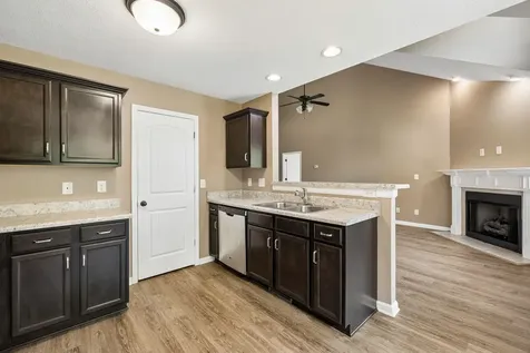 1405 Jenny Lane Clarksville TN 37042