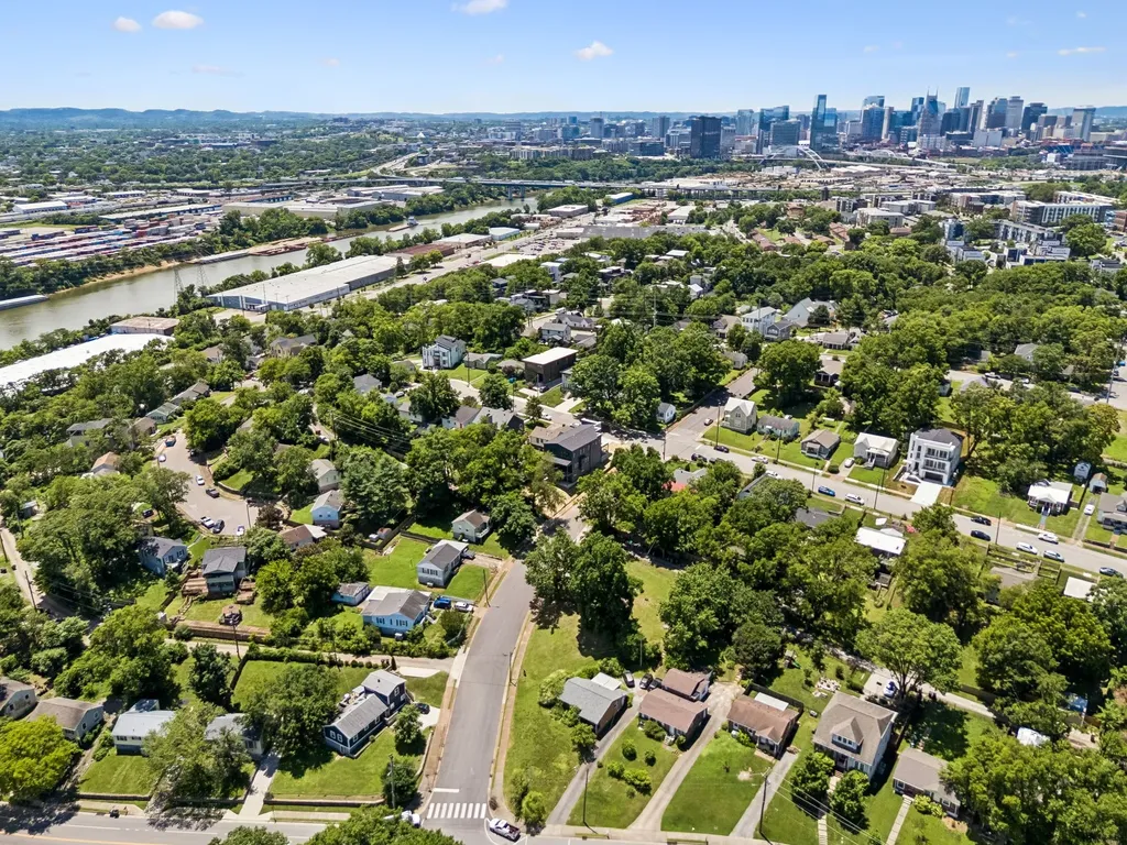 901 S 13th Street Nashville TN 37206