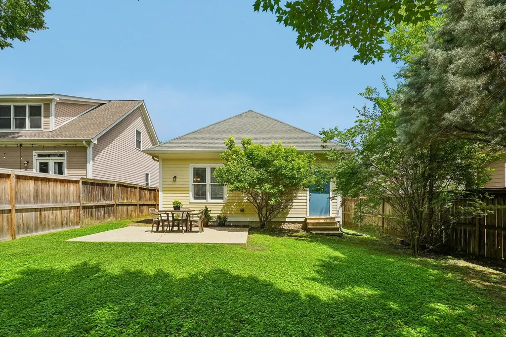 5729 Maudina Avenue Nashville TN 37209