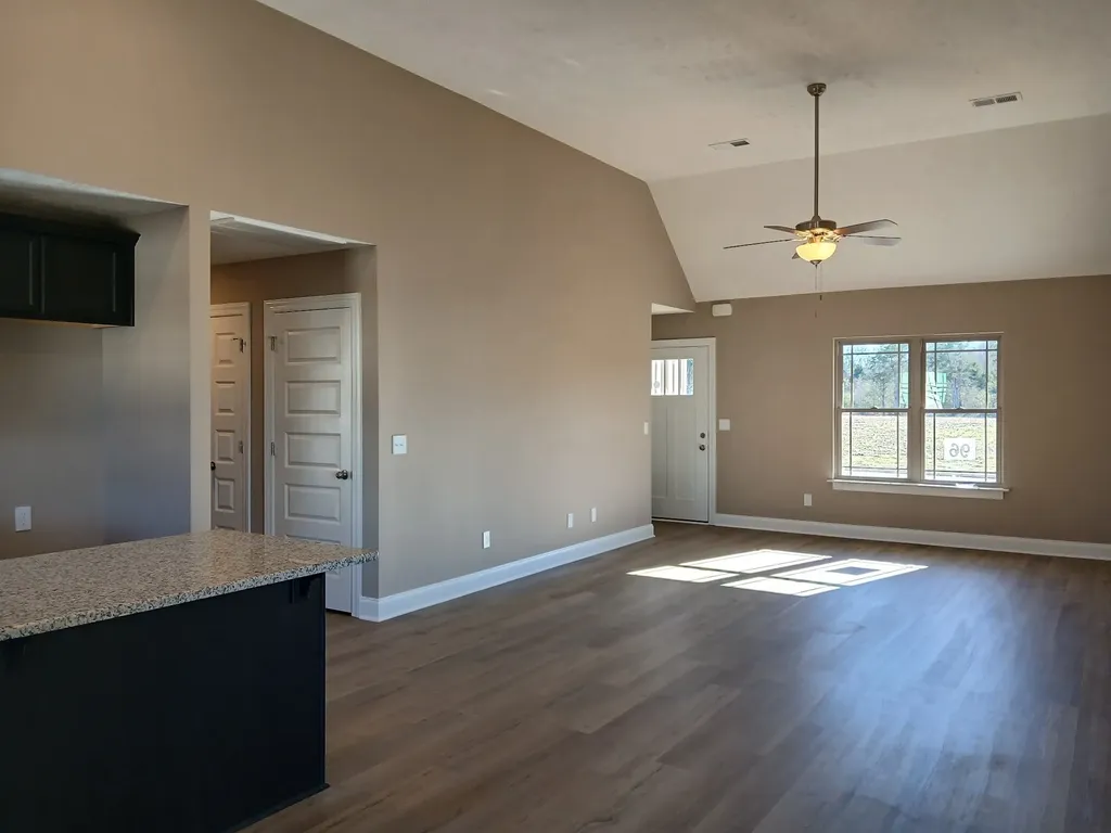 2855 Upstream Road Christiana TN 37037