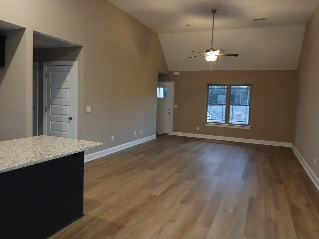 2855 Upstream Road Christiana TN 37037