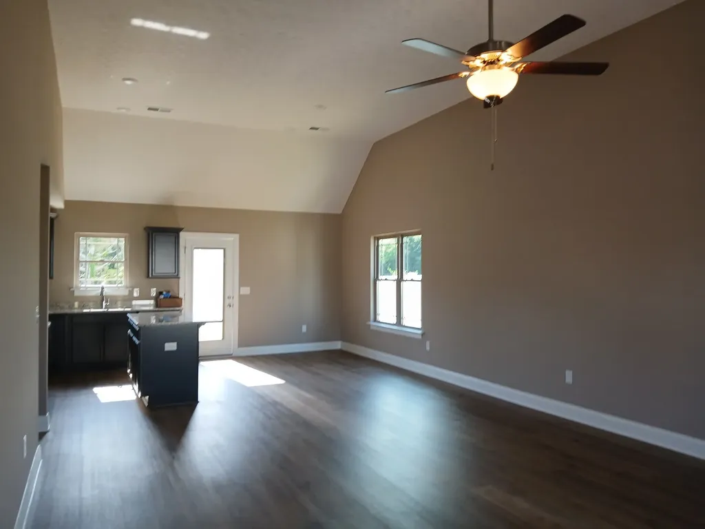 2855 Upstream Road Christiana TN 37037