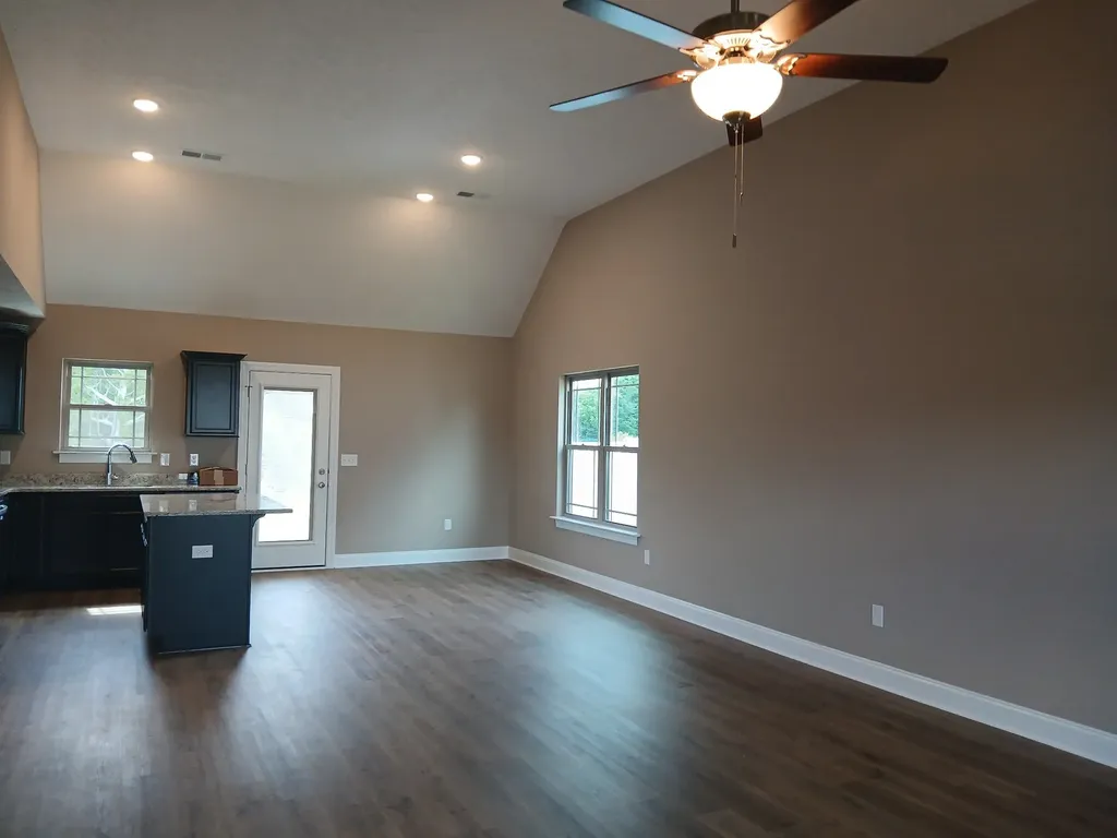 2855 Upstream Road Christiana TN 37037