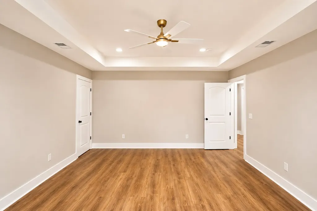 108 Phillips Road Charlotte TN 37036