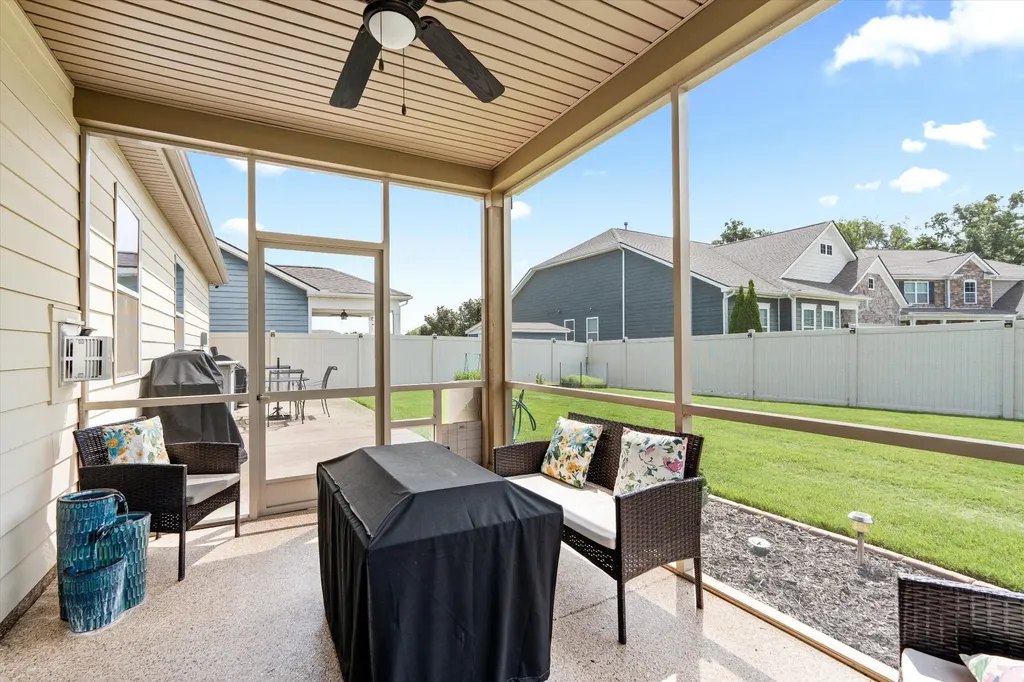 6633 Tulip Tree Drive Murfreesboro TN 37128