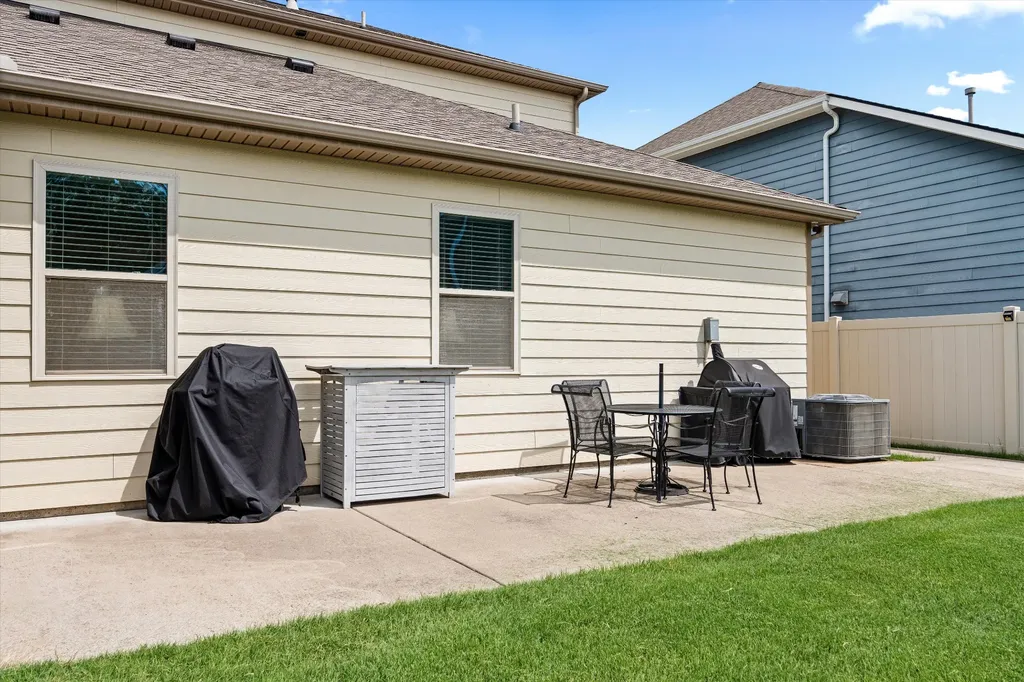6633 Tulip Tree Drive Murfreesboro TN 37128