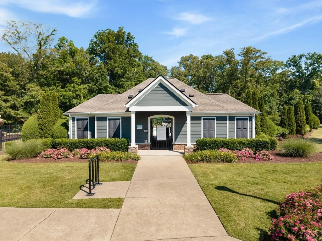 6633 Tulip Tree Drive Murfreesboro TN 37128