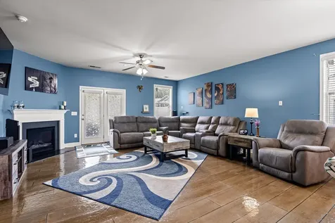 6633 Tulip Tree Drive Murfreesboro TN 37128