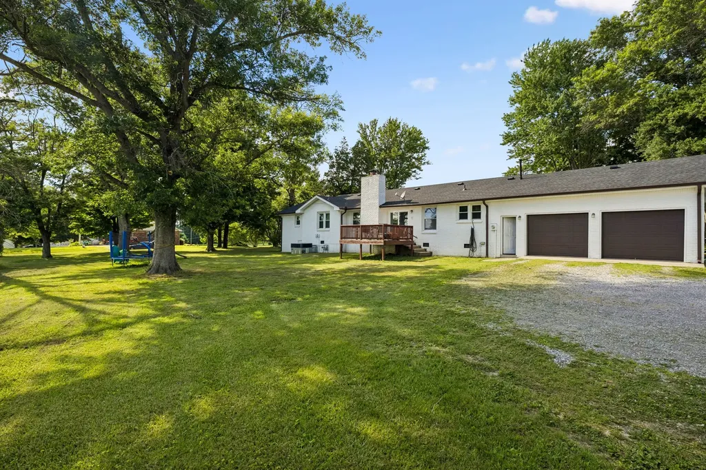 4579 Old Coopertown Road Greenbrier TN 37073