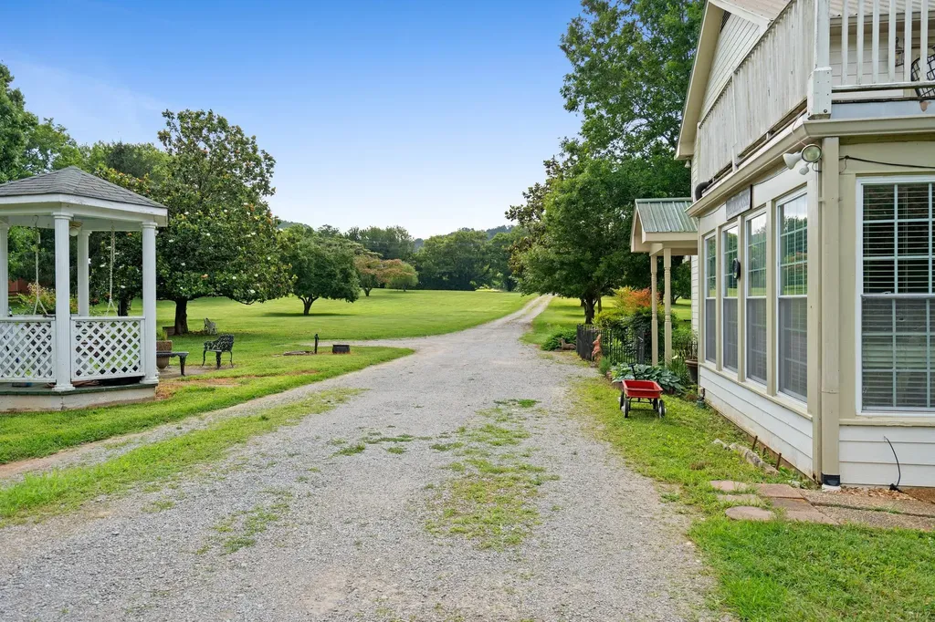 2097 Carters Creek Pike Franklin TN 37064