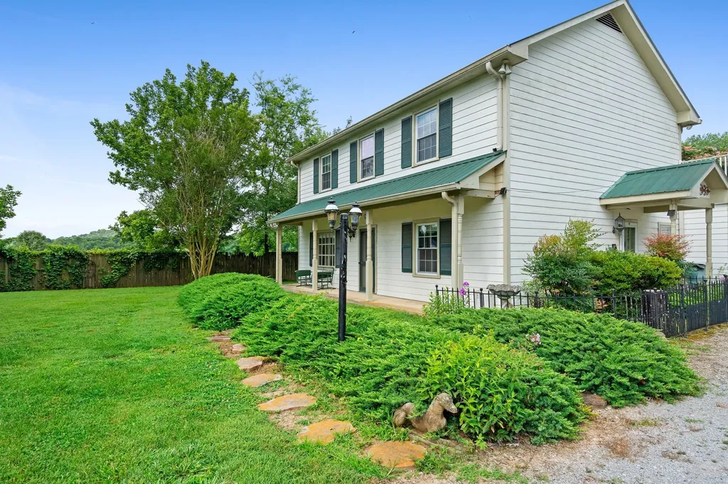 2097 Carters Creek Pike Franklin TN 37064