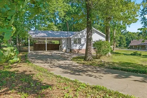 2613 Kenwood Drive Athens TN 37303
