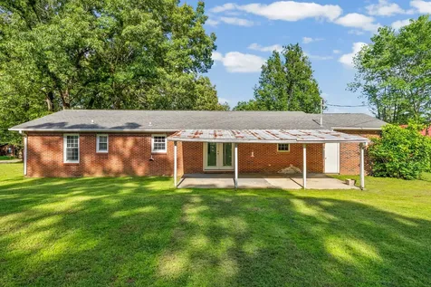 103 Hazelnut Avenue Camden TN 38320