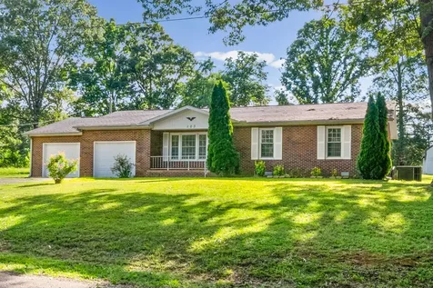 103 Hazelnut Avenue Camden TN 38320